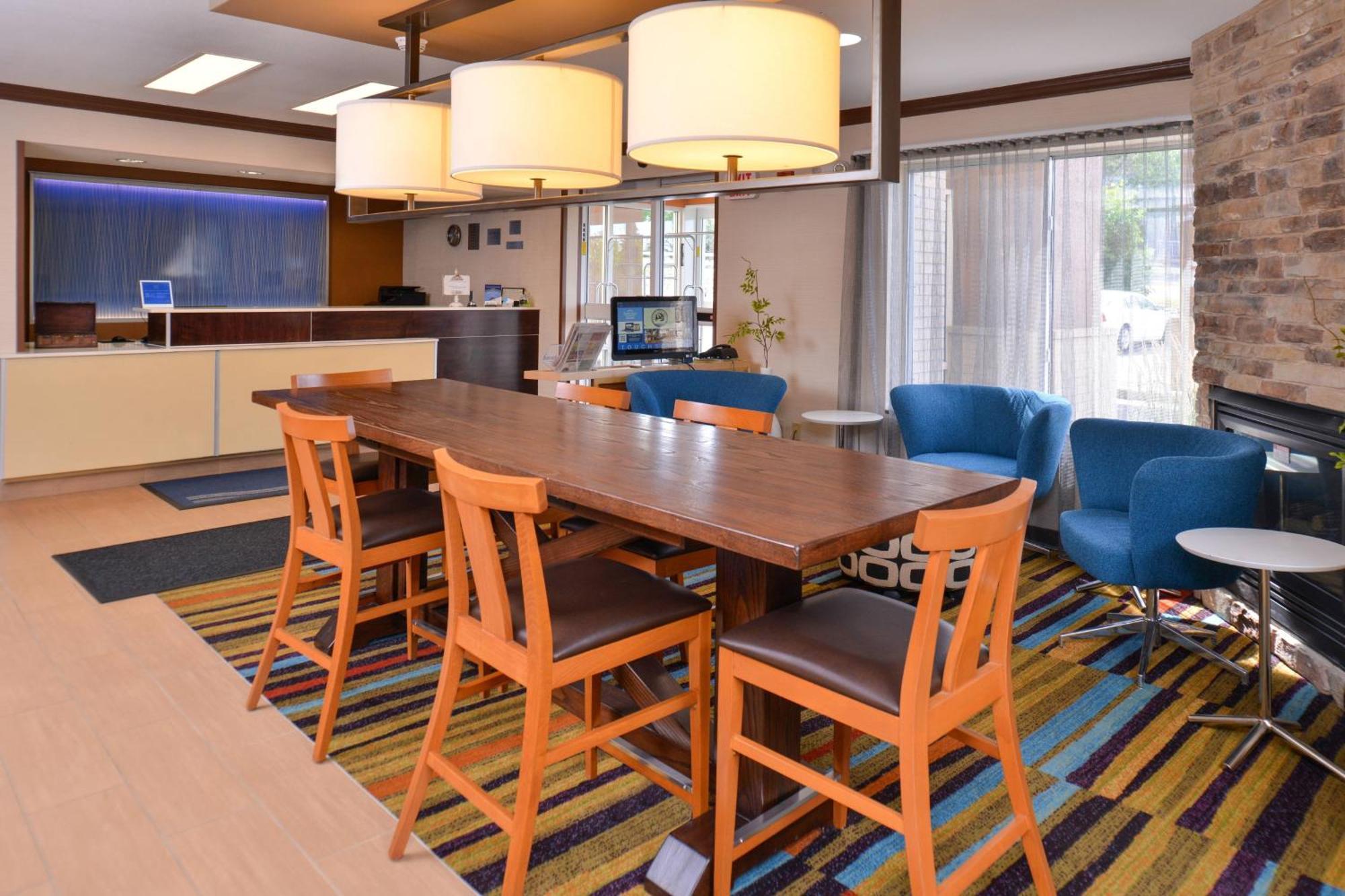 Fairfield Inn & Suites By Marriott Helena Ngoại thất bức ảnh